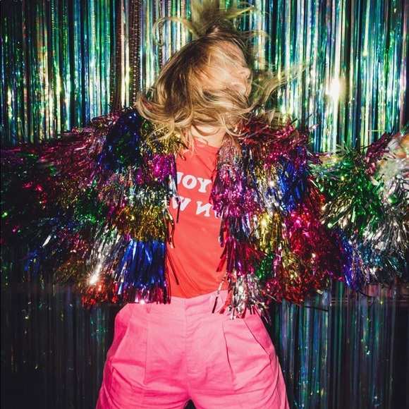 SOLD Ban.do โGo Your Own Wayโ tee ๐ธ - Picture 2 of 5